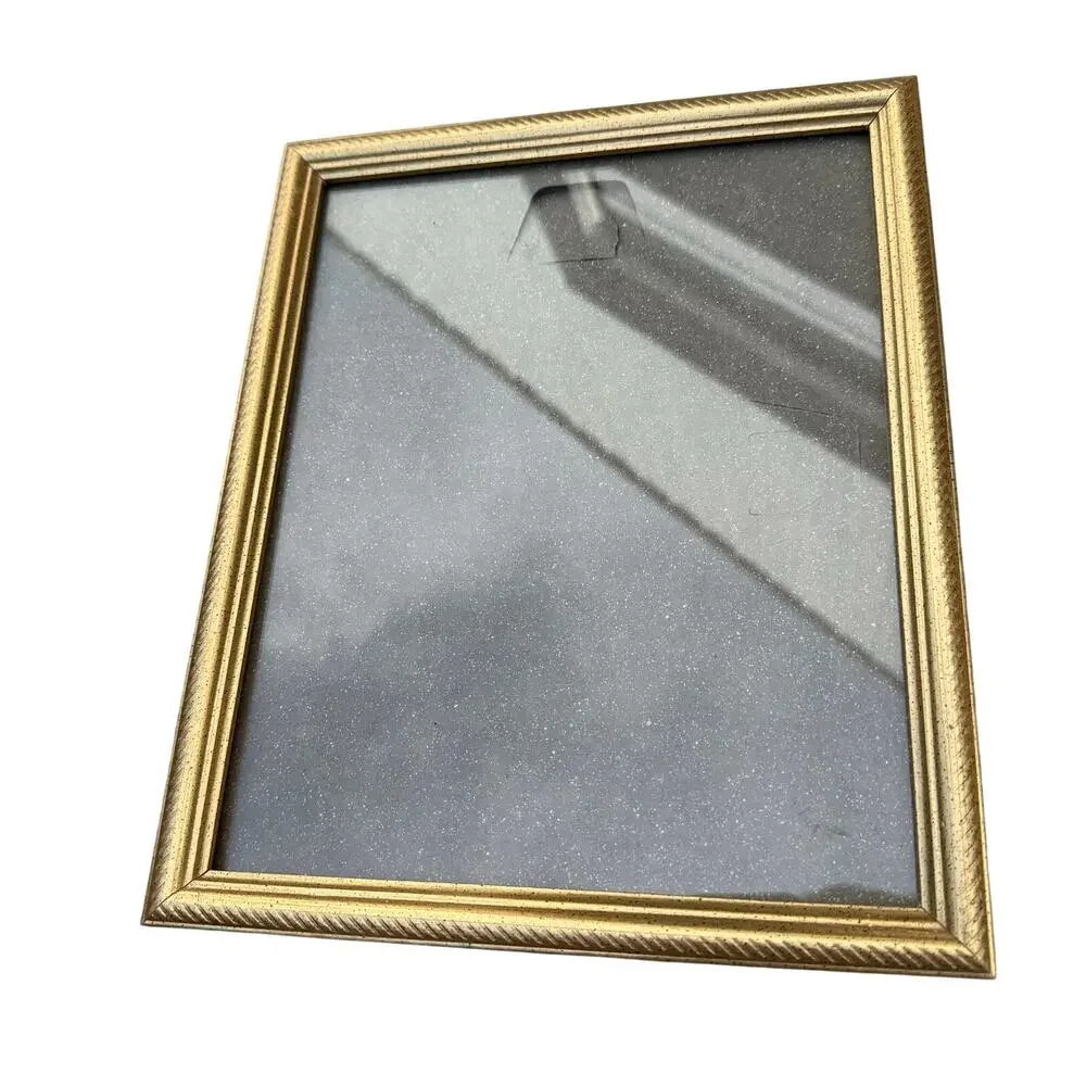 Vintage Gold Wood? 8x10 Picture Photo Frame Standing Home Decor